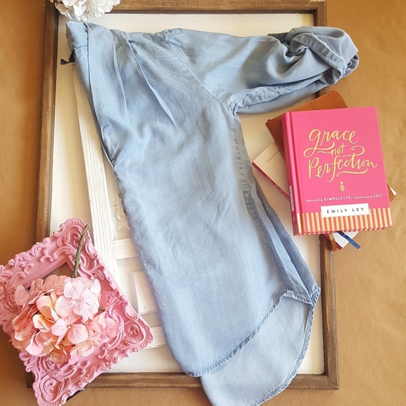 Chambray top - Picture 2 of 4
